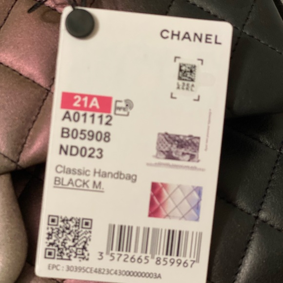 Chanel 21A Classic Flap Bag Ombre Black Limited Edition - Picture 6 of 9